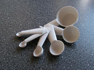 M�leskeer, plastic
